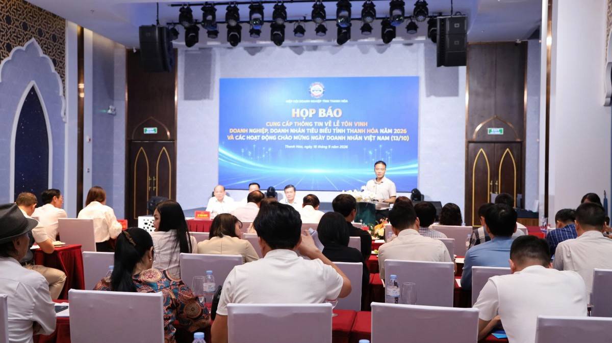 Toàn cảnh buổi họp báo
